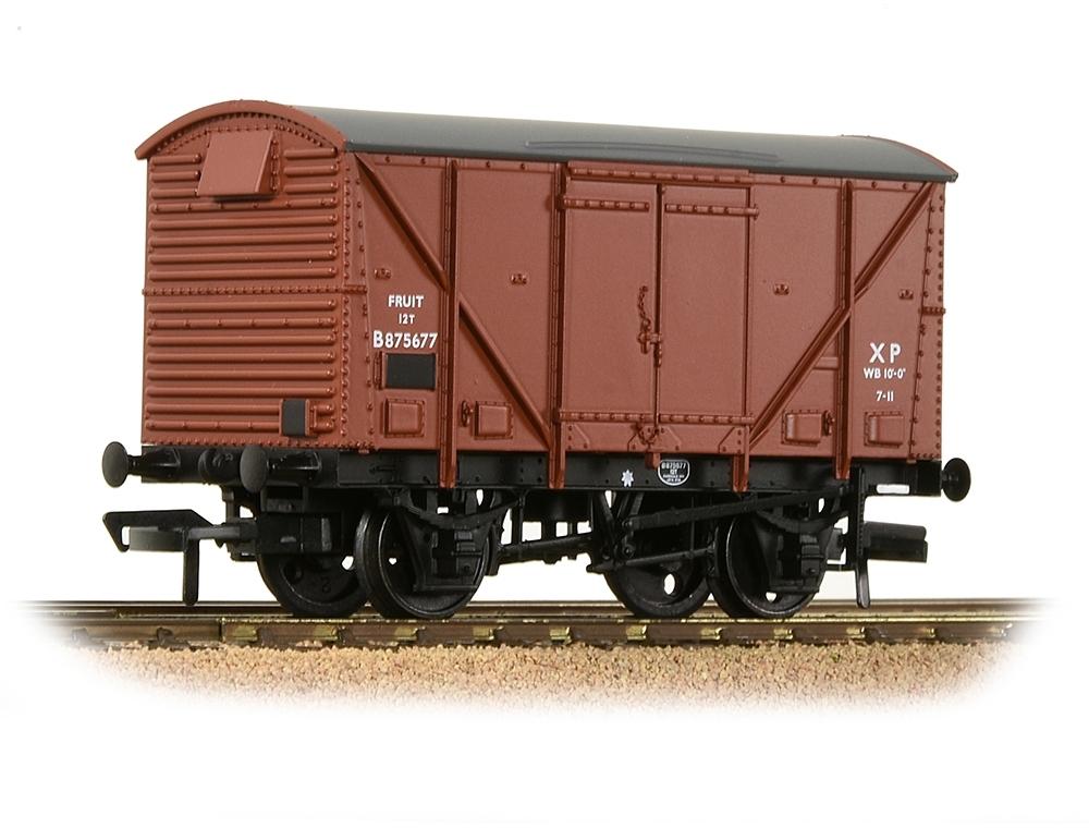 Bachmann Branchline 38-180C BR 12T Ventilated Plywood Fruit Van BR ...