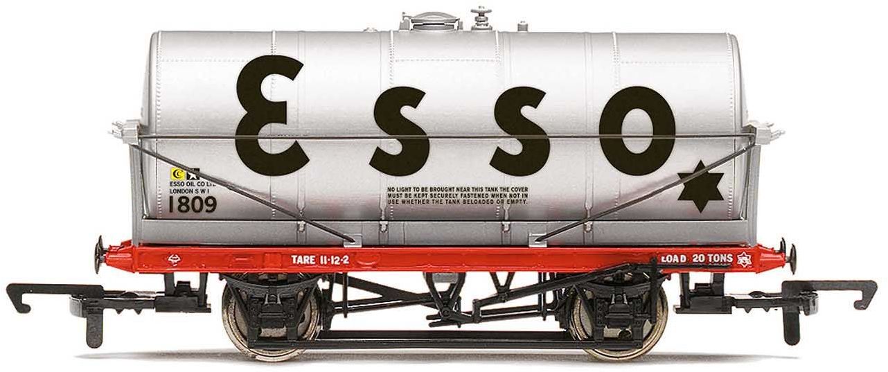 Hornby R60037 20T Tank Wagon, ESSO - Era 2/3 :: Railway Models UK